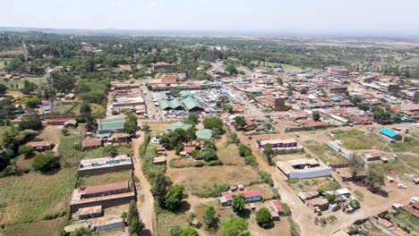 Aerial-view,-densely-populated-poor-neighborhood-of-Nairobi,-Kenya