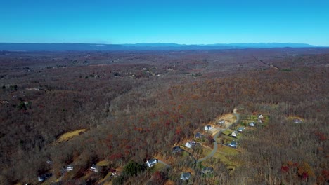 an incredible video flying through the appalachian mountains in hudson valley new york.