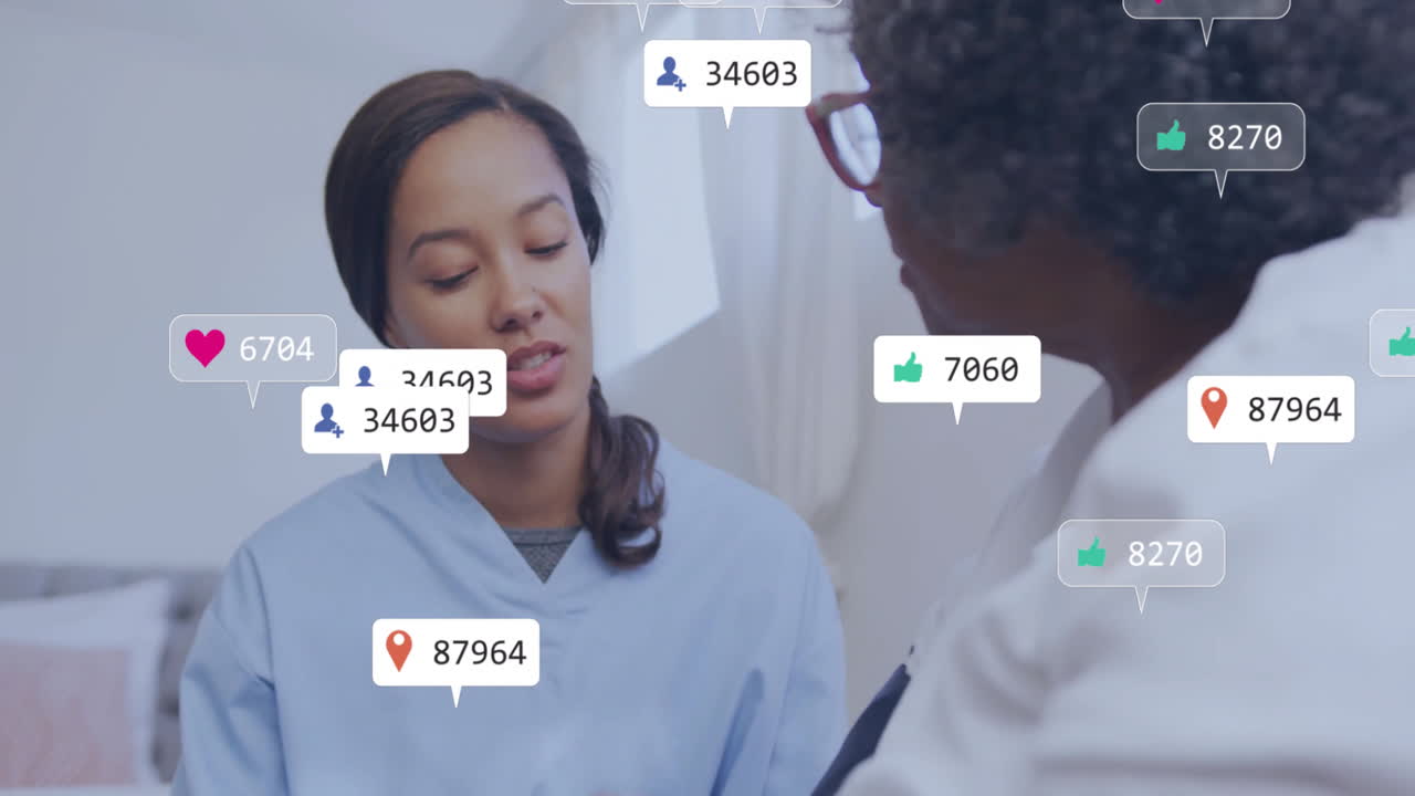 discutiendo atención médica, profesionales con íconos de interacción animados en las redes sociales