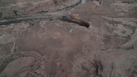 Paramotor-flying-above-plains-of-Utah,-South-of-Salt-Lake-City