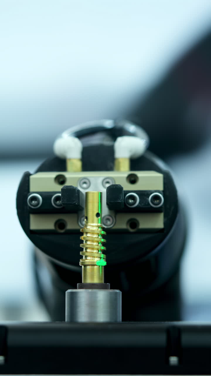 Automatiseret robotfremstillingsproces
