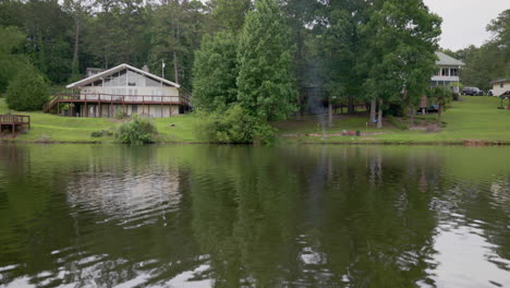 houses by the in a suburban lake community