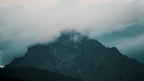 Clouds-On-The-Mountain-Peaks-Near-Ushuaia-In-Tierra-del-Fuego,-Argentina,-Patagonia