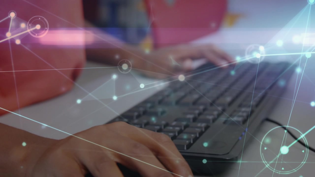 Animazione di rete di connessioni su alunno afroamericano che usa il computer.