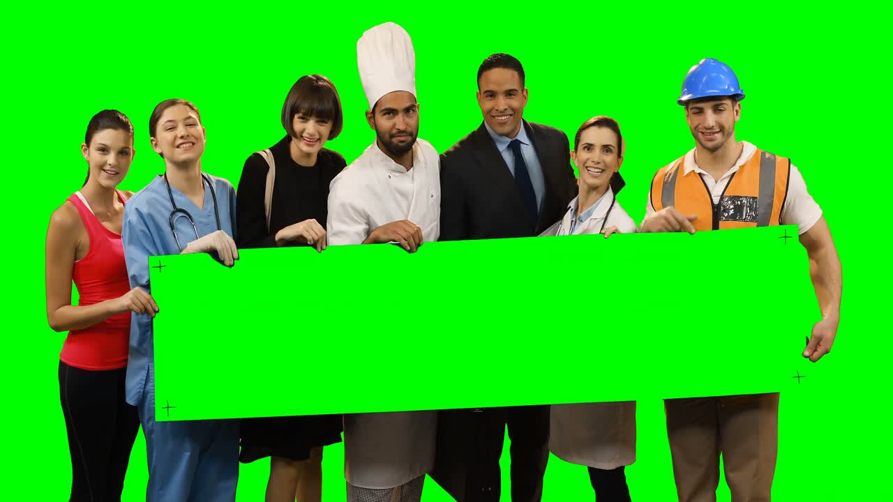Vários profissionais segurando cartaz em branco