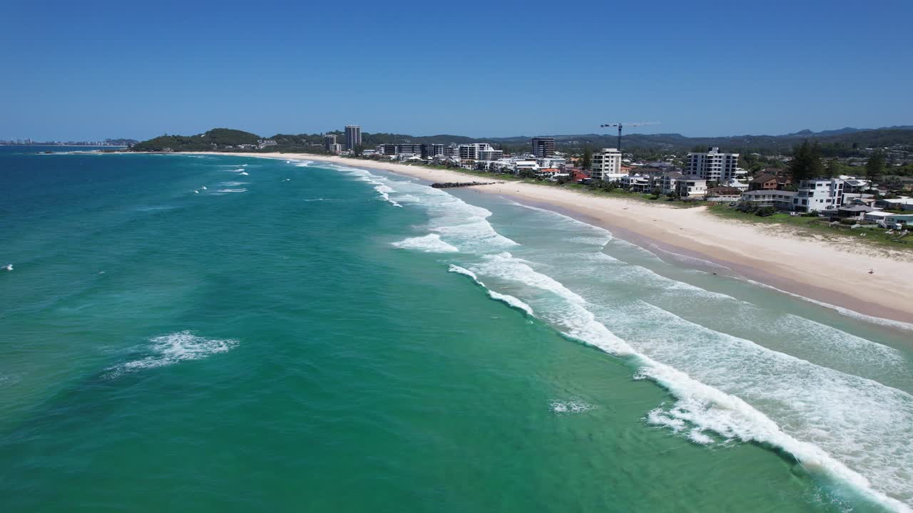 비치 - 사우스 골드 코스트, 즐랜드, qld - 오스트레일리아 - 드론 촬영