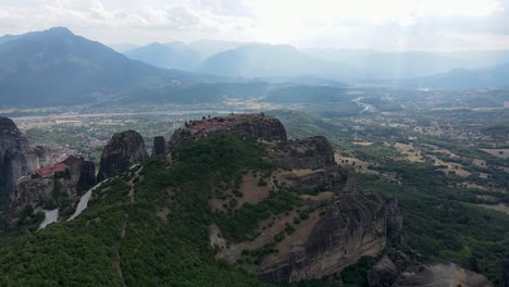 Aerial-walkthrough-towards-the-Holy-Monastery-of-Great-Meteoron-in-Meteora,-Greece