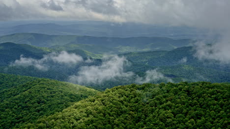 drone pushes through mist and drizzle to reveal the deep wilderness of the smokies