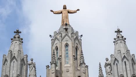 templo expiatorio 4k 03