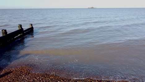 Drone-footage-of-the-sea-in-Herne-Bay,-UK