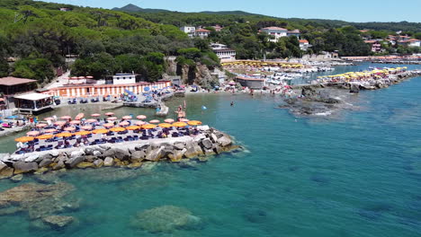 orbiting view of cardellino and other private baths castiglioncello