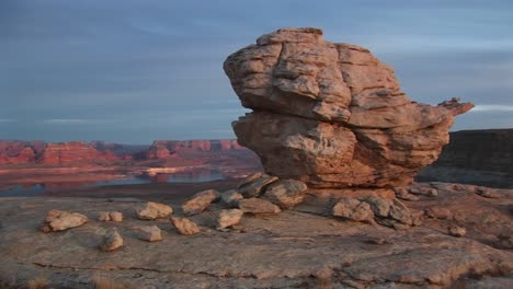 Wide-Shot-Of-Lake-Powell-Arizona-With-Closeup-Of-Imposing-Sandstone-Boulders