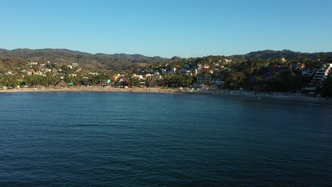 DRONE : CRANE SHOT OF SAYULITA BEACH AT THE AFTERNOON
