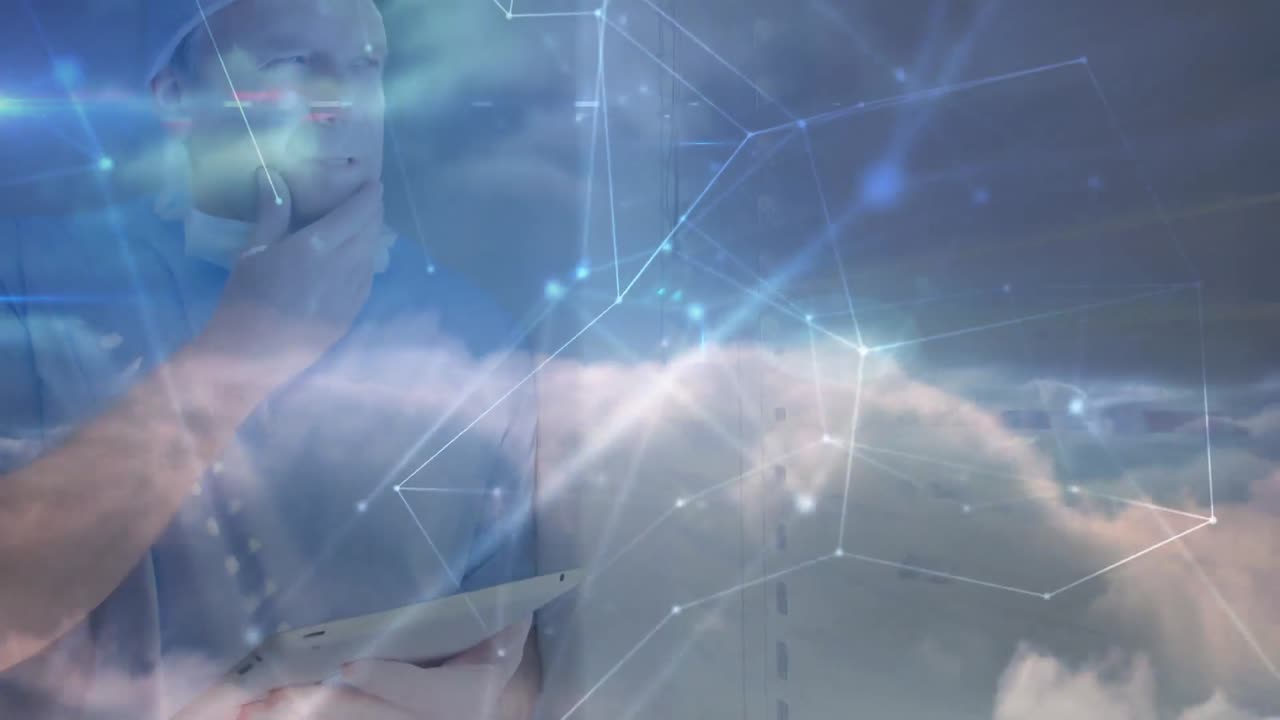 animación de la red de conexiones a través de un médico caucásico usando una tableta