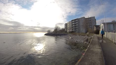 timelapse frente al mar día soleado
