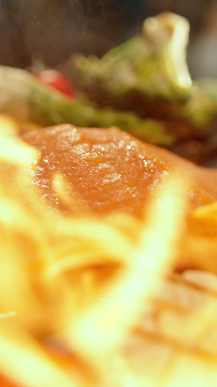 salmón a la parrilla con verduras