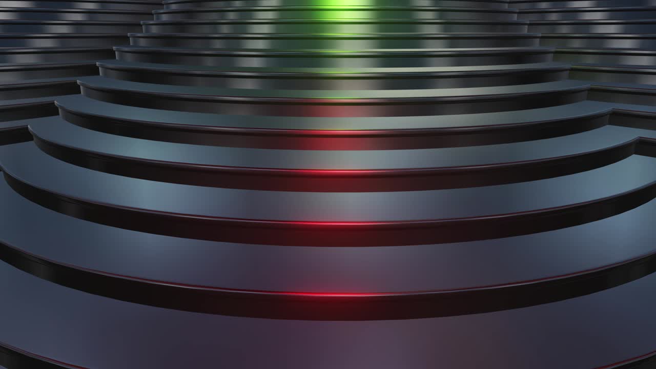 el bucle de las escaleras metálicas brillantes