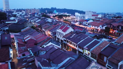 4K-Drohnenaufnahmen-In-Melaka-Bei-Nacht