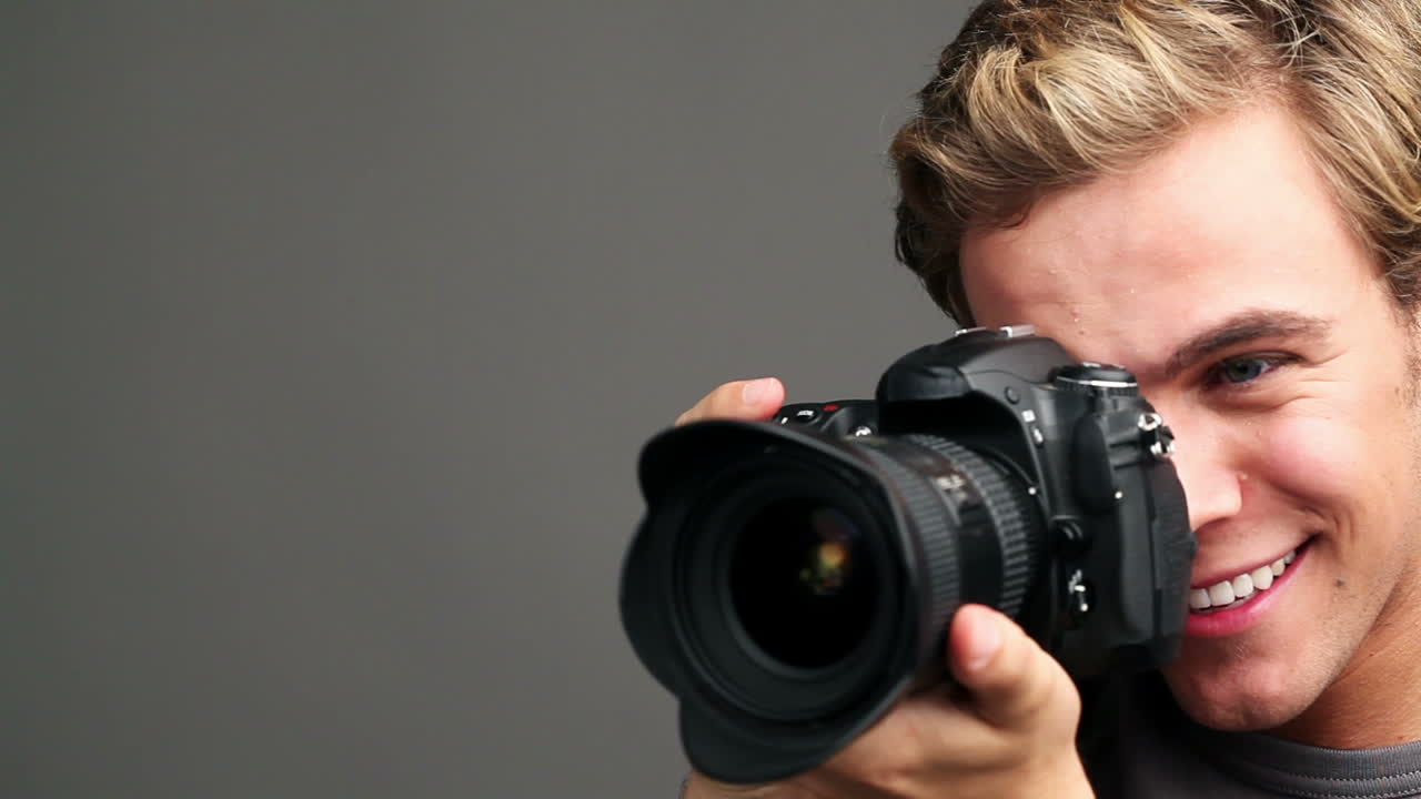 사진작가 사진을 찍는 사람 디지털 카메라