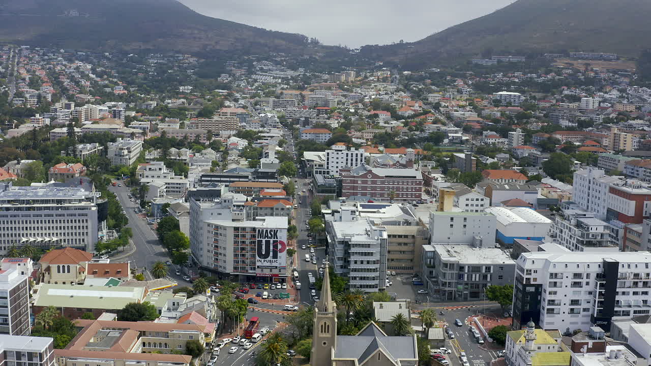 케이프타운으로 가는 여행은 또 다른 여행을 받아야 합니다.