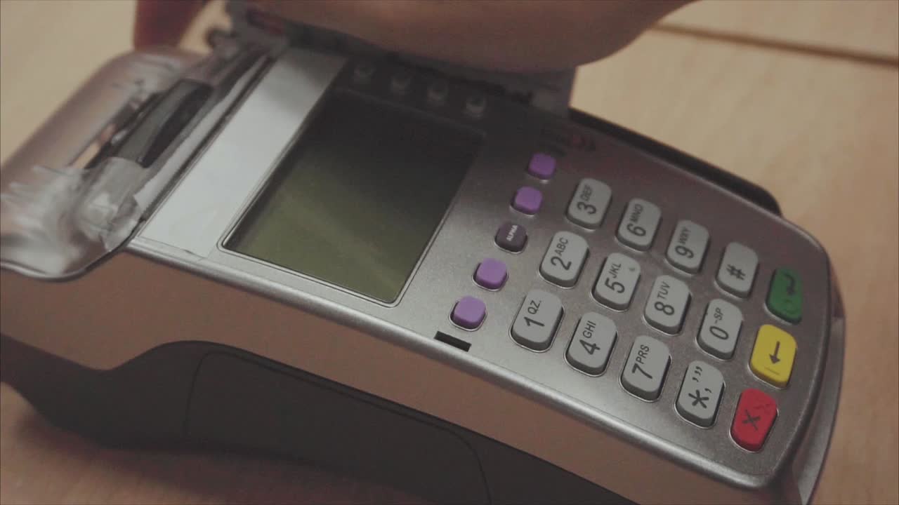 POS Terminalinde Kredi Kartı Ödemesi