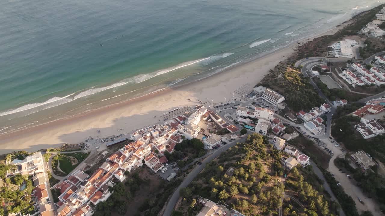 pueblo de salema, algarve, portugal