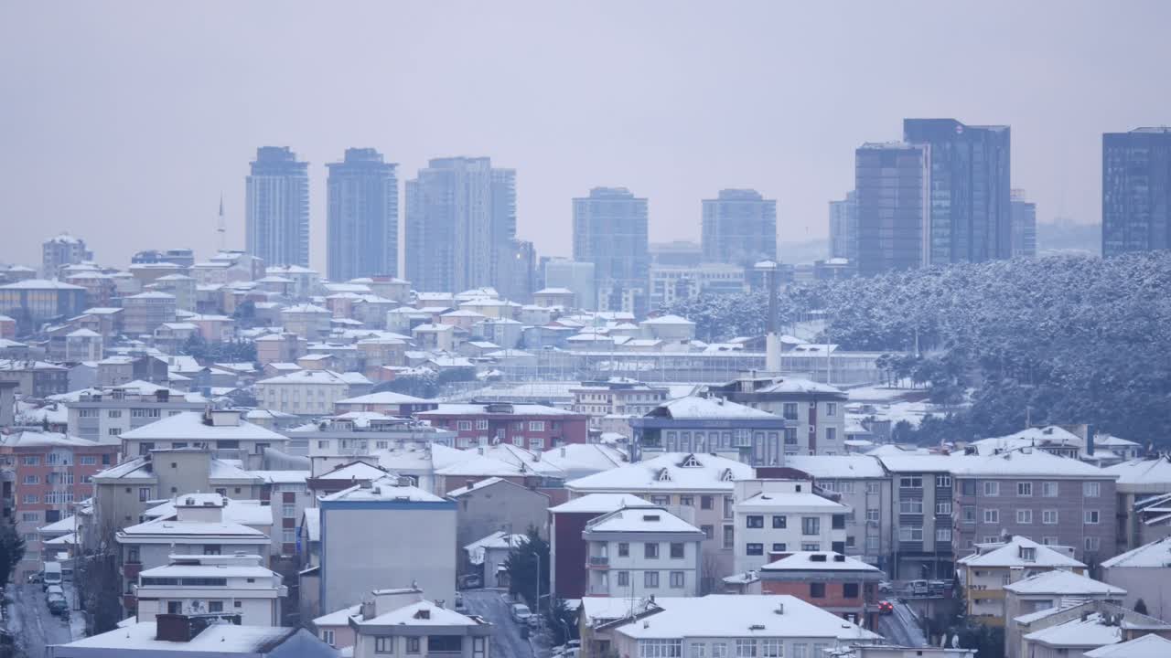 눈 인 도시 풍경