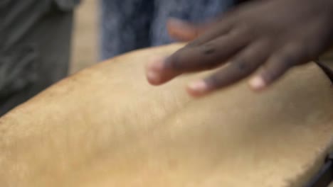 Playing-African-Drums-with-Hands