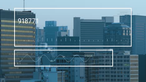 animación del gráfico, cambios de números sobre vista aérea de la ciudad moderna contra el cielo