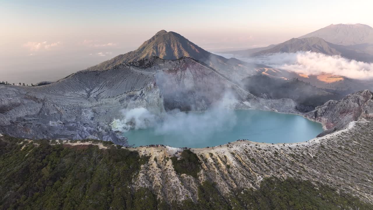 Volcanic crater rim of Ijen and complex of volcanoes in East Java ...