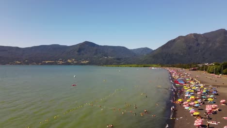 toma aerea del lago villarica