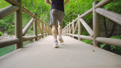 Laufen,-Sport-In-Der-Natur-Treiben.