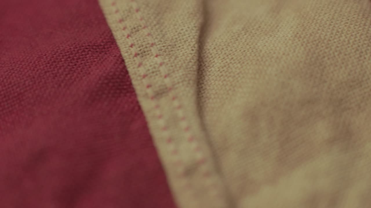 detalle de la bandera estadounidense con 13 estrellas de la revolución