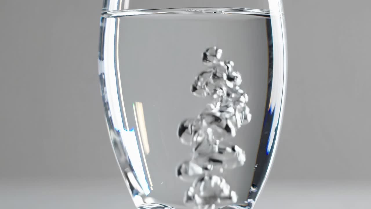 유리에 물 거품