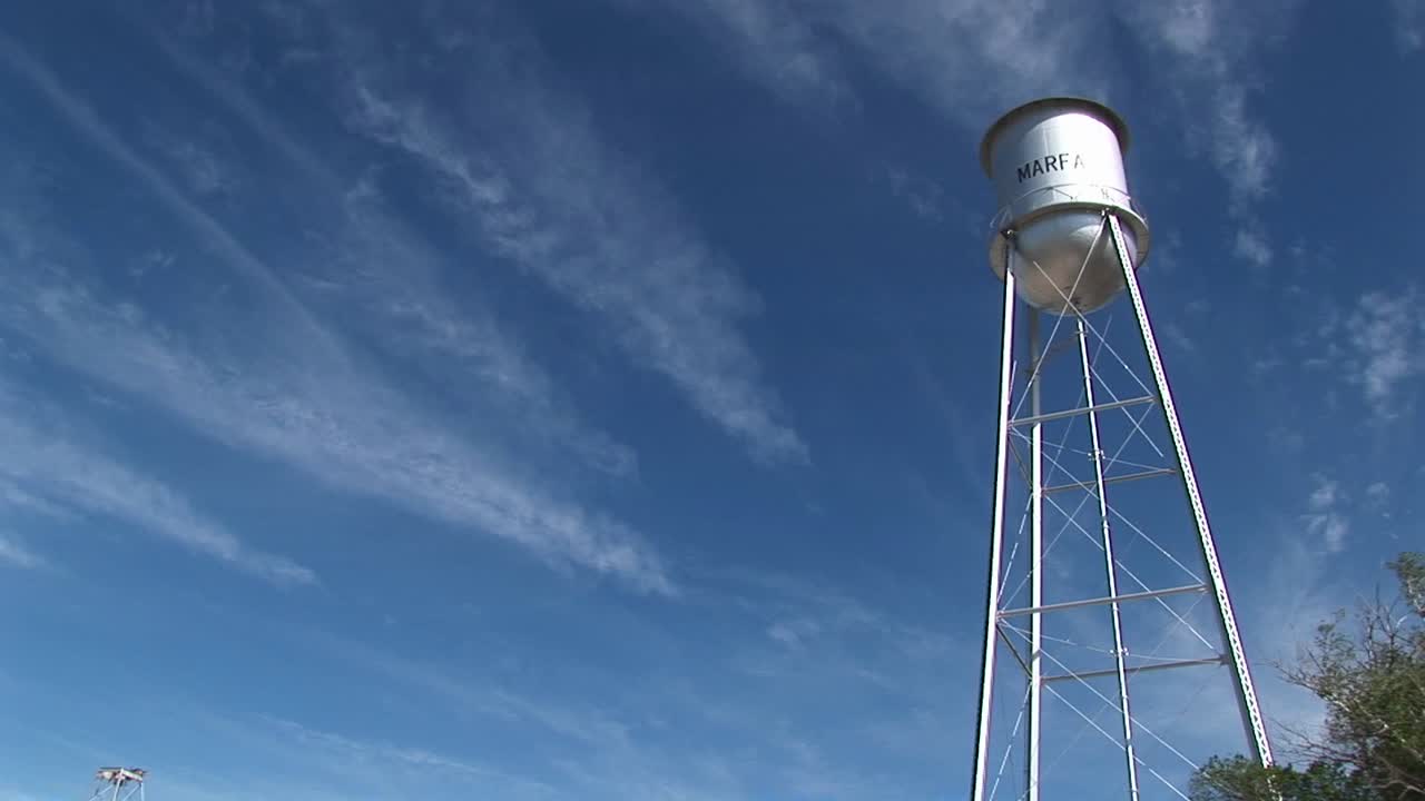 마르파 급수탑의 롱샷