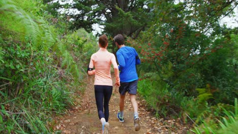couple jogging together