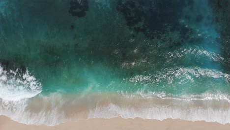 Aerial-view-of-Waves-rolling-from-above