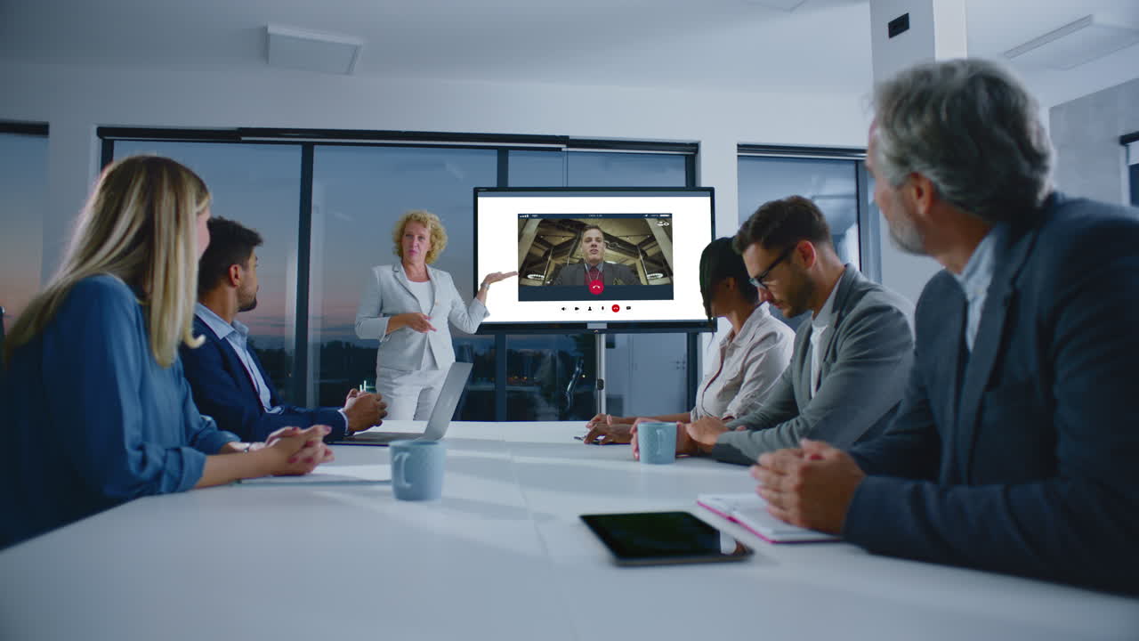 비디오 컨퍼런스와 함께 비즈니스 회의