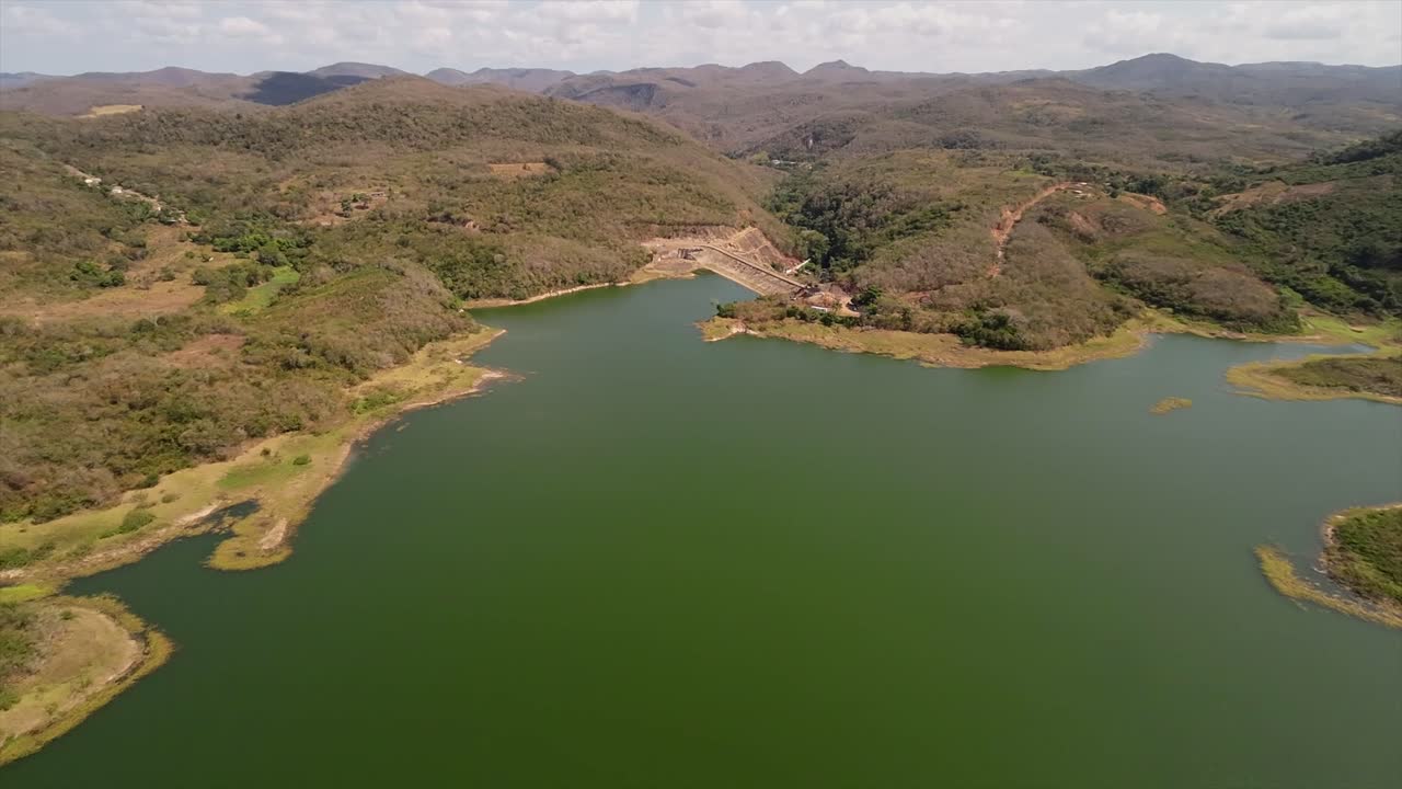 Aerial view of Clavellino Reservoir in mountainous Sucre, Venezuela