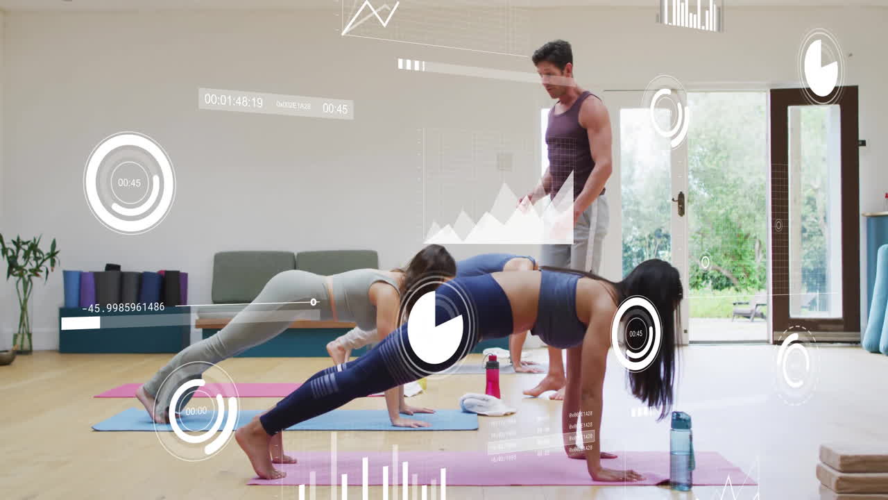 animación de diagramas y procesamiento de datos sobre mujeres diversas con entrenador masculino haciendo ejercicio