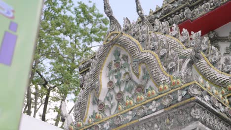 templo tailandés, wat, artesanía de arquitectura de techo