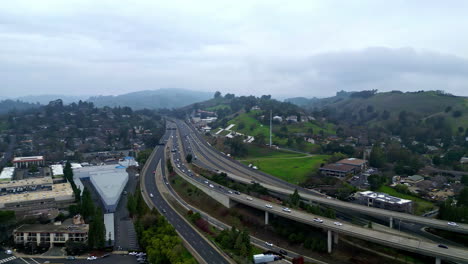 Walnut-Creek-township-of-interstate-highway-with-multi-level-intersection,-aerial-view