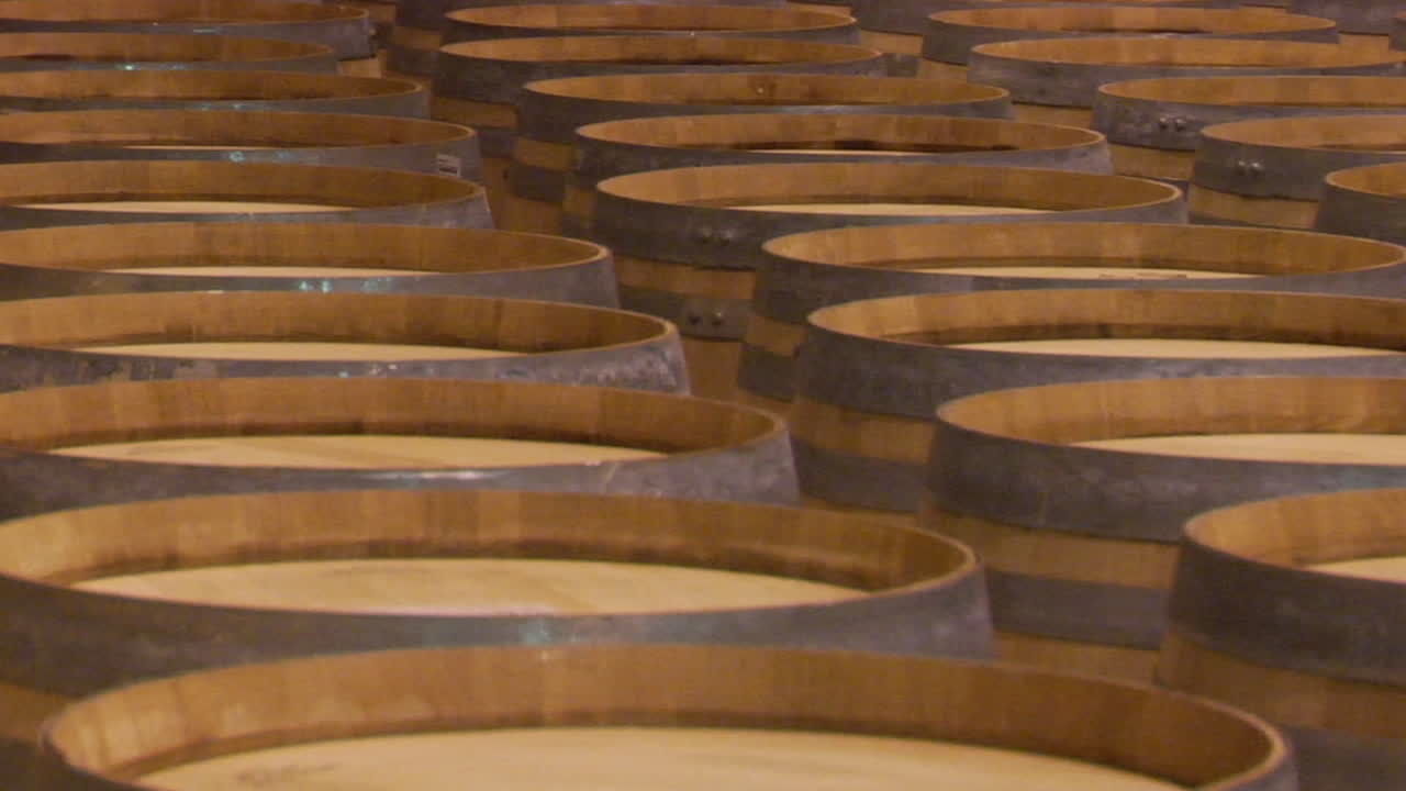 산타 바바라 카운티 와이너리 캘리포니아의 와인 배럴