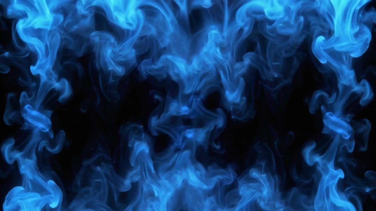 Fiamme di fuoco blu astratte che si innalzano su sfondo nero