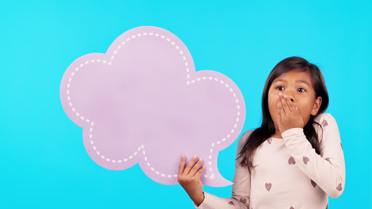 연설 거품, 가리키고 소녀의 와우 얼굴