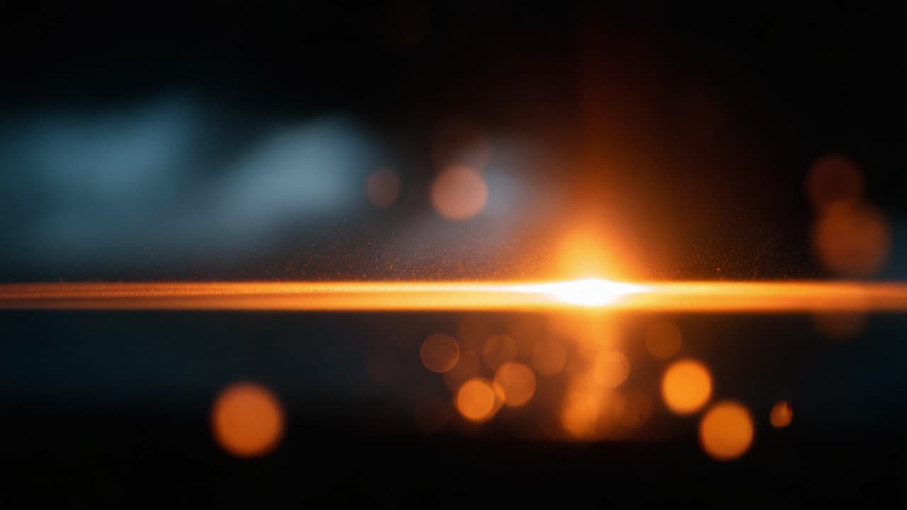 Alba radiosa: la gloriosa comparsa della luce sull'orizzonte catturata in due immagini che mostrano la luce solare e le particelle atmosferiche