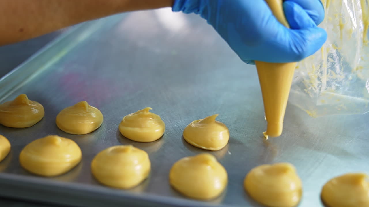 Making Cream Puffs
