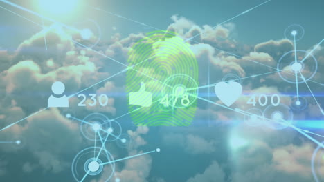 animación de iconos de redes sociales con un número creciente y red de conexiones contra nubes