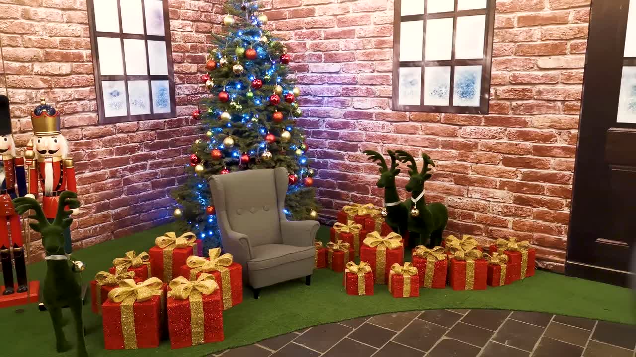 escenario navideño interior para que los visitantes disfruten y tomen fotografías