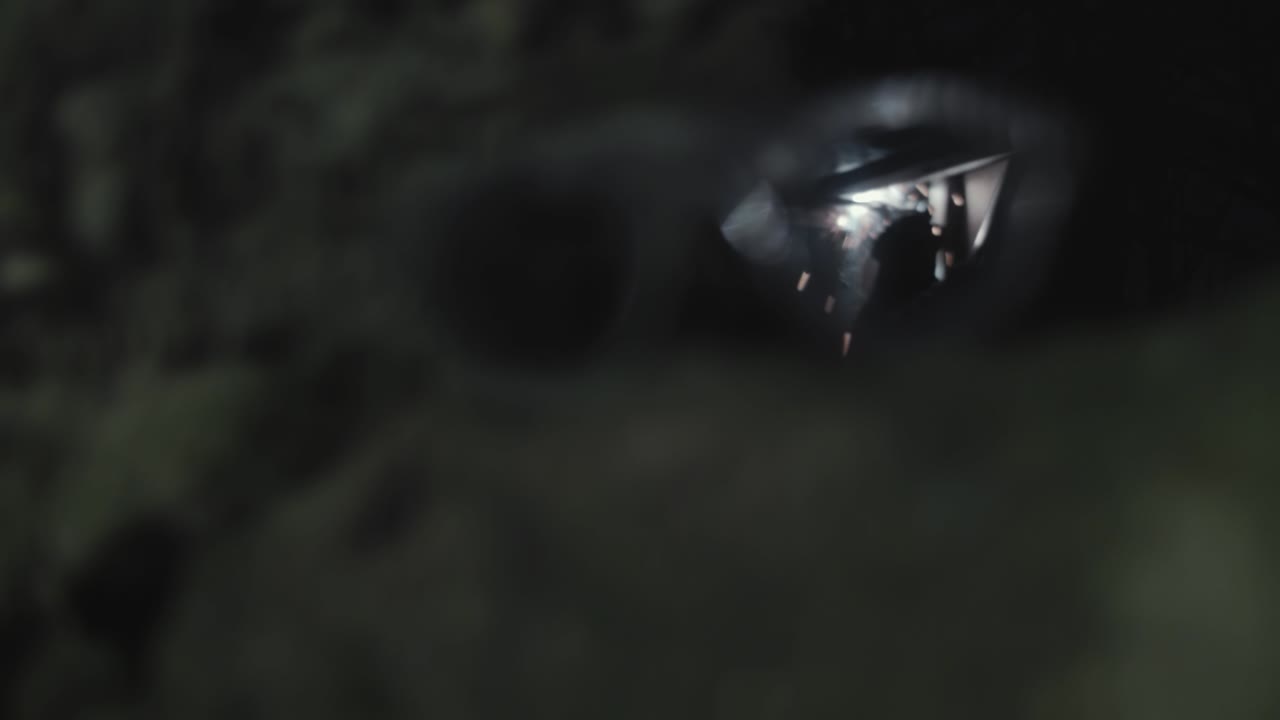 용접기의 반사에 용접 고글 랙 초점